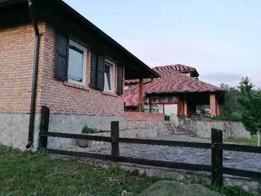 Apartman Gradac Deguric Valjevo Exterior foto